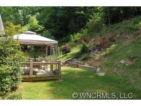 7051 HOWARD GAP RD - Photo 19