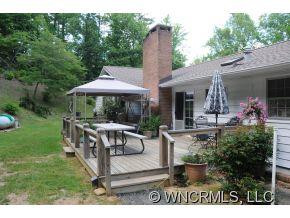7051 HOWARD GAP RD - Photo 20