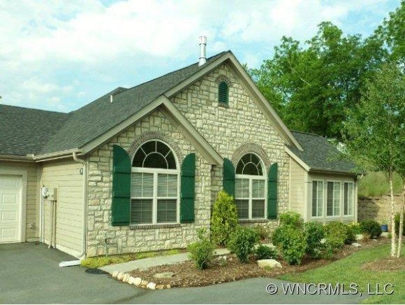32 Mountain Meadow Circle