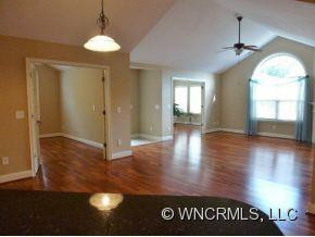 32 Mountain Meadow Circle - Photo 8