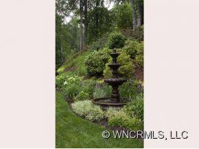 21 Greenmont Drive - Photo 2