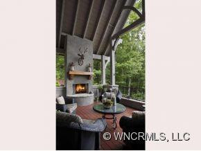 21 Greenmont Drive - Photo 3