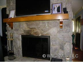  - Photo 11