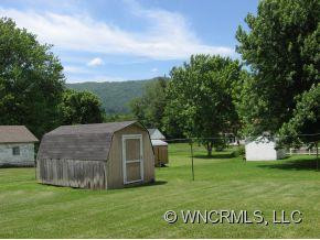 164 CAROLINA AVENUE - Photo 2