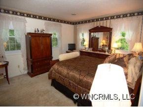 220 ESTATE DRIVE - Photo 11