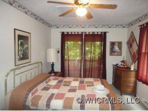 414 Spring Drive - Photo 6
