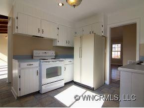 338 Hawthorne Drive - Photo 11
