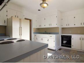 338 Hawthorne Drive - Photo 12