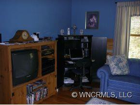 527 COYOTE HOLLOW ROAD - Photo 11