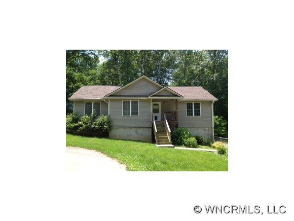 390 Oakview Park