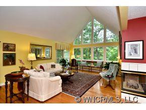 217 Fern Creek Drive - Photo 2