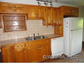 114 Watson Road - Photo 5
