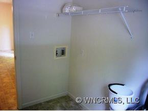 107&109 JEANIE AVENUE - Photo 11