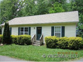 107&109 JEANIE AVENUE - Photo 4