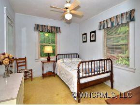 10 SUNSET TERRACE - Photo 18