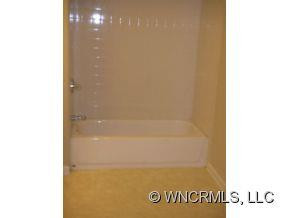 22 White Ave - Photo 6