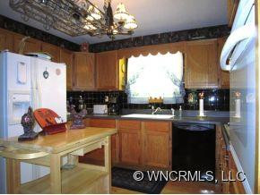 1425 Sorrells Cove Road - Photo 11