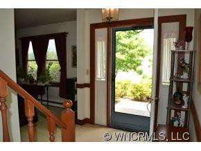 164 Farley Street - Photo 3