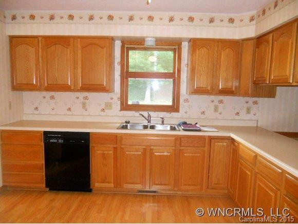 103 SOUTH SOURWOOD LANE - Photo 2