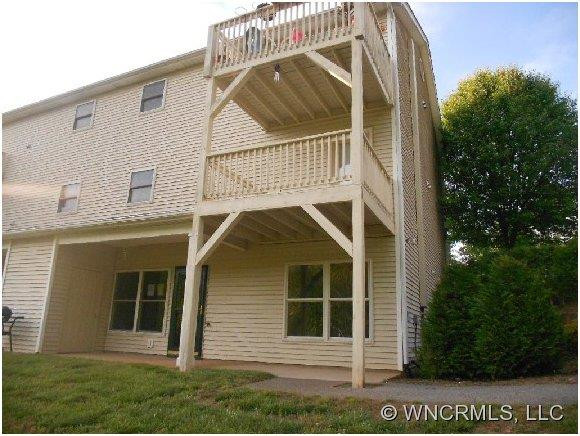 15 E Krista Circle