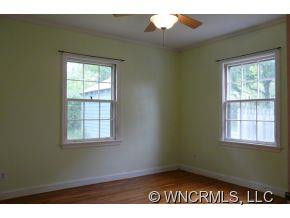 305 Montreat Road - Photo 13