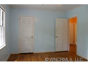 305 Montreat Road - Photo 15