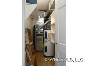 305 Montreat Road - Photo 19
