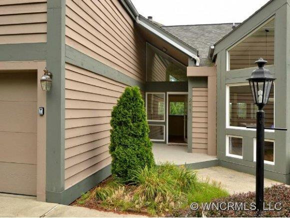 211 WINDING MEADOWS