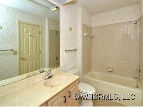 211 WINDING MEADOWS - Photo 14