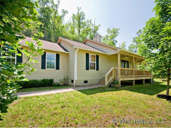 212 DUCHESS DRIVE