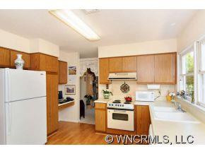 4 Laurel Place Drive - Photo 5