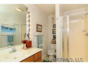 4 Laurel Place Drive - Photo 10