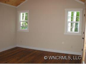 64 Steve's Way - Photo 10