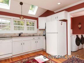 231 Holland Dr - Photo 5