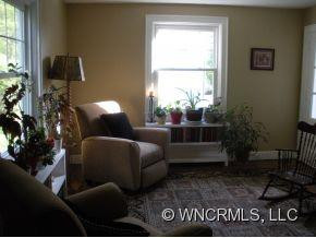 63 Ambler Rd - Photo 2
