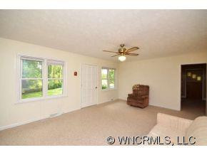 38 West Broadleaf Drive - Photo 3
