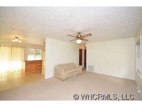 38 West Broadleaf Drive - Photo 5