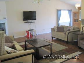 37 Collins Road - Photo 10
