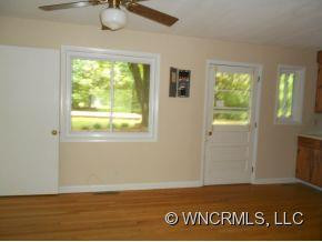214 Lyndale Road - Photo 8