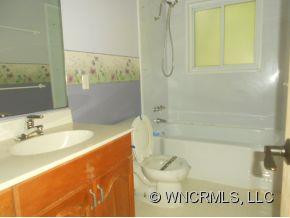 214 Lyndale Road - Photo 9