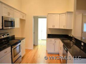 89 WEAVER VILLAGE WAY - Photo 9