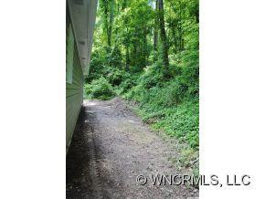 71 Hemlock Street - Photo 3