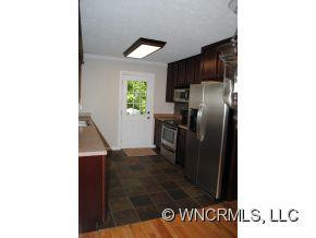 71 Hemlock Street - Photo 6