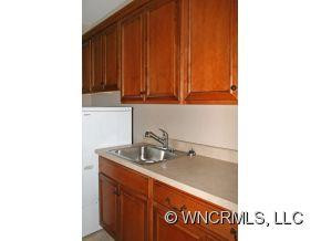 39 AMARETTO DRIVE - Photo 17