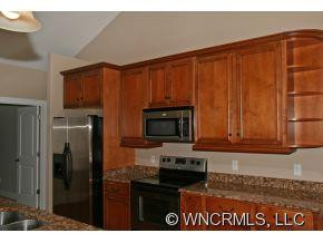 39 AMARETTO DRIVE - Photo 5
