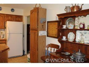 720 Salisbury Road - Photo 6