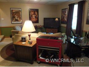 293 FALLING SPRING ROAD - Photo 13