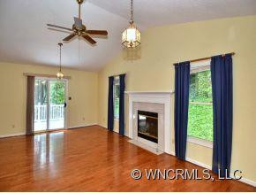 9 WESTWOOD DRIVE - Photo 2