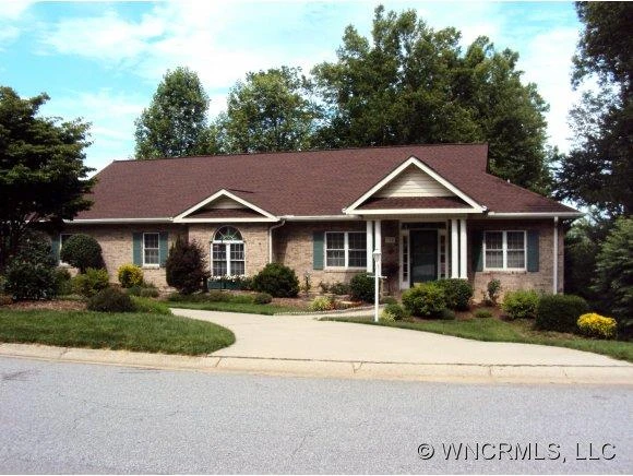 320 E. Shay Circle