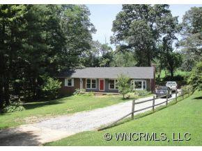 15 Fieldcrest Dr - Photo 2